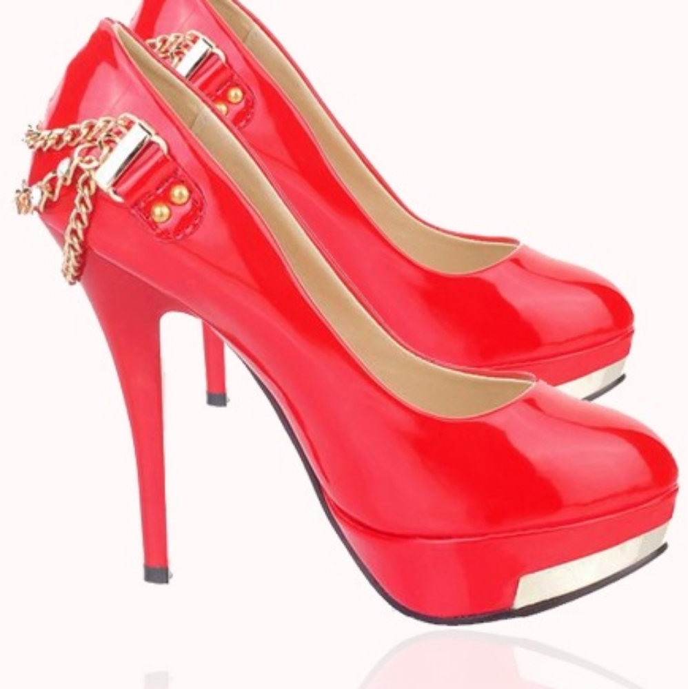 Red and Gold Platforms